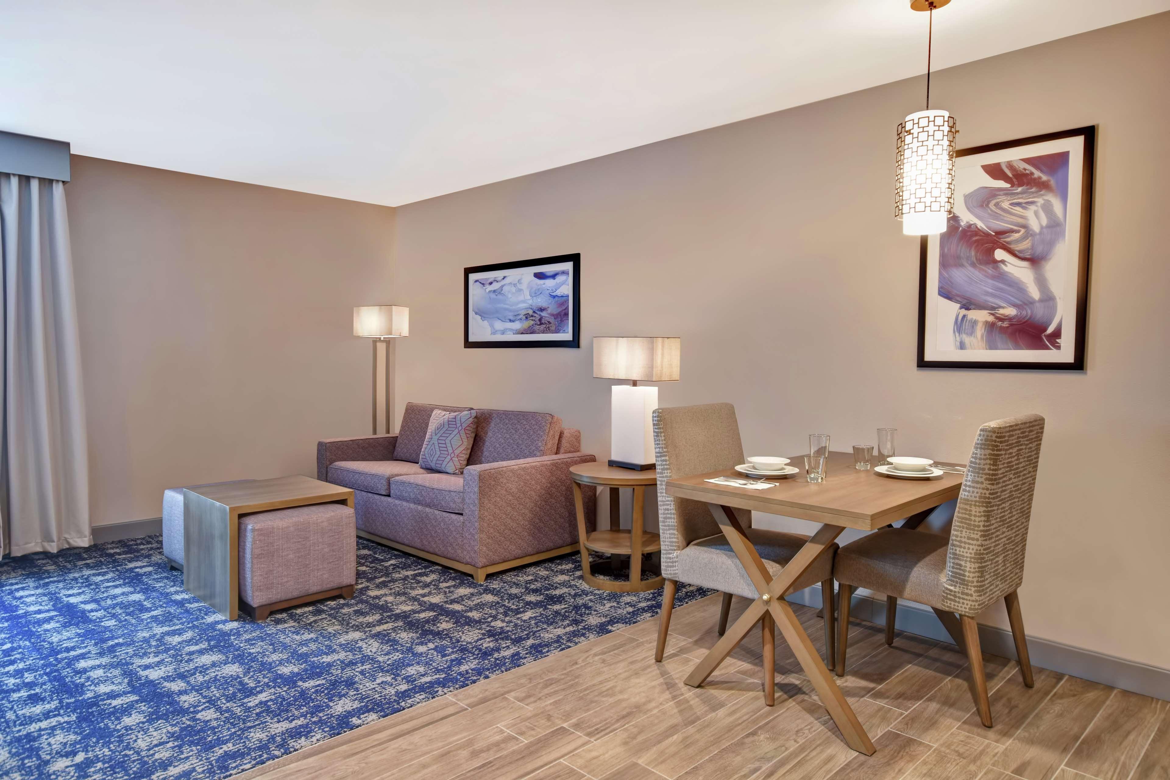 Homewood Suites By Hilton Orange New Haven Exterior photo